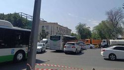 Светофор на Жибек Жолу—Абдрахманова не работал из-за отключения света
