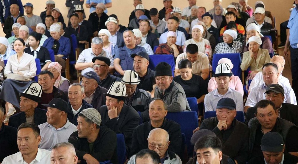 «У нас есть только одна просьба»: житель села Согонду Алайского района обратился к полпреду президента