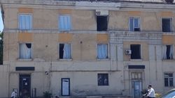 Здание на Айтматова—Горького сносят?