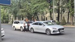 На Ч.Айтматова—Гагарина столкнулись «Хендай Соната» и «Хонда CR-V»