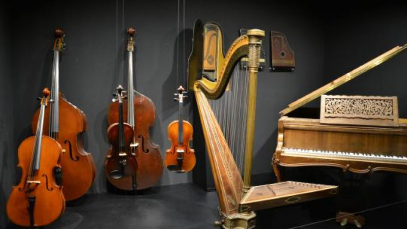 ministry-of-culture-allocates-100-million-soms-for-musical-instruments
