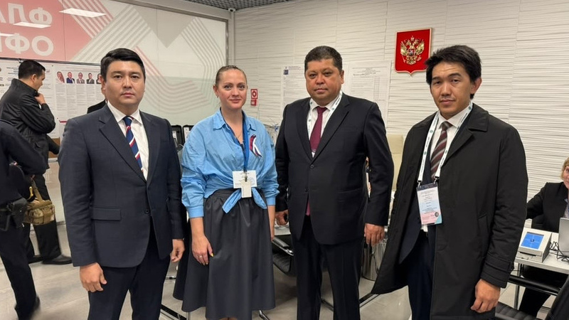 Representatives of Central Election Commission of Kyrgyzstan observe parliamentary elections in Russia