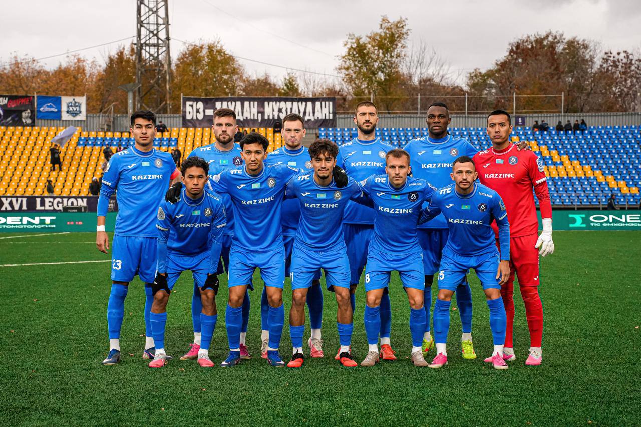 Сборная Казахстана выиграла золото Кубка мира по фехтованию