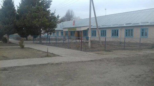 Мен автобуста семіз бөксені сипап қойдым.