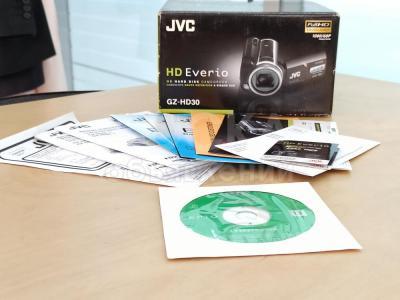 Продается видеокамера JVC Full HD