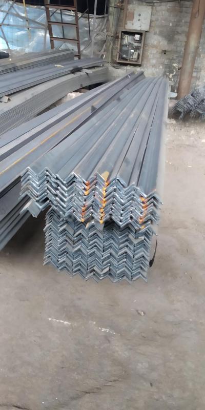 Стальной уголок из российского сырья