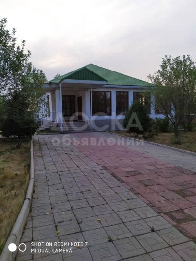 Продаю дом 4-ком. 184кв. м., этаж-1, 12-сот., стена кирпич, Байтик.