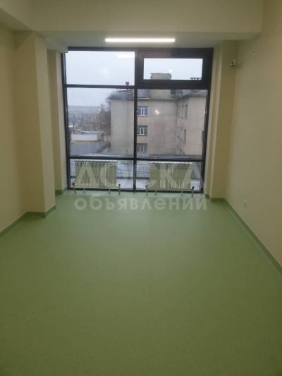 Продаю офисное помещение 20кв. м., Весёлая/Саратовская.