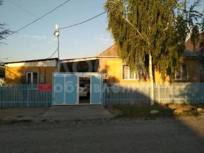 Продаю дом 4-ком., 92кв. м., этаж-1, 9-сот., стена кирпич, военно-антоновка.