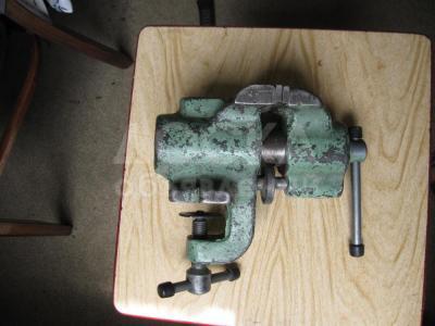 Продаются тисы