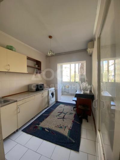 Продаю 2-комнатную квартиру, 58кв. м., этаж - 4/7, Боконбаева/Тыныстанова.