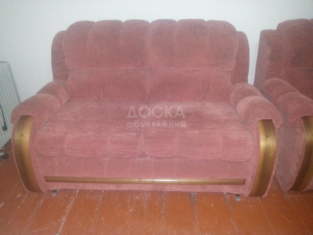 продаю диван