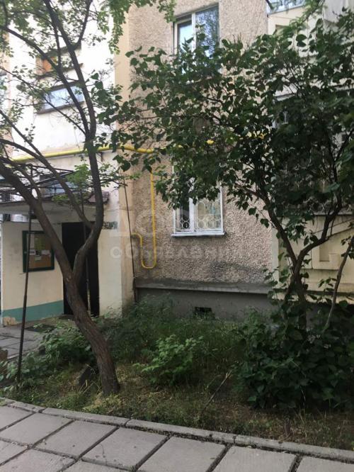 Продаю квартиру 1-ком., 35кв. м., этаж - 1/5, мкр Асанбай.