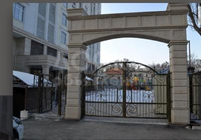 Продаю квартиру 2-ком., 60кв. м., этаж - 6/10, Боконбаева/К.Акиева.