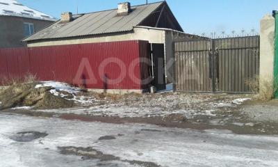 Продаю дом 3-комнатную 121кв. м., этаж-1, 7-сот., стена кирпич, село Петровка, Московский район, ул.Молодежная.