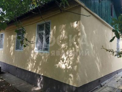 Продаю дом 4-ком. 68кв. м., этаж-1, 7-сот., стена кирпич, Бишкек.