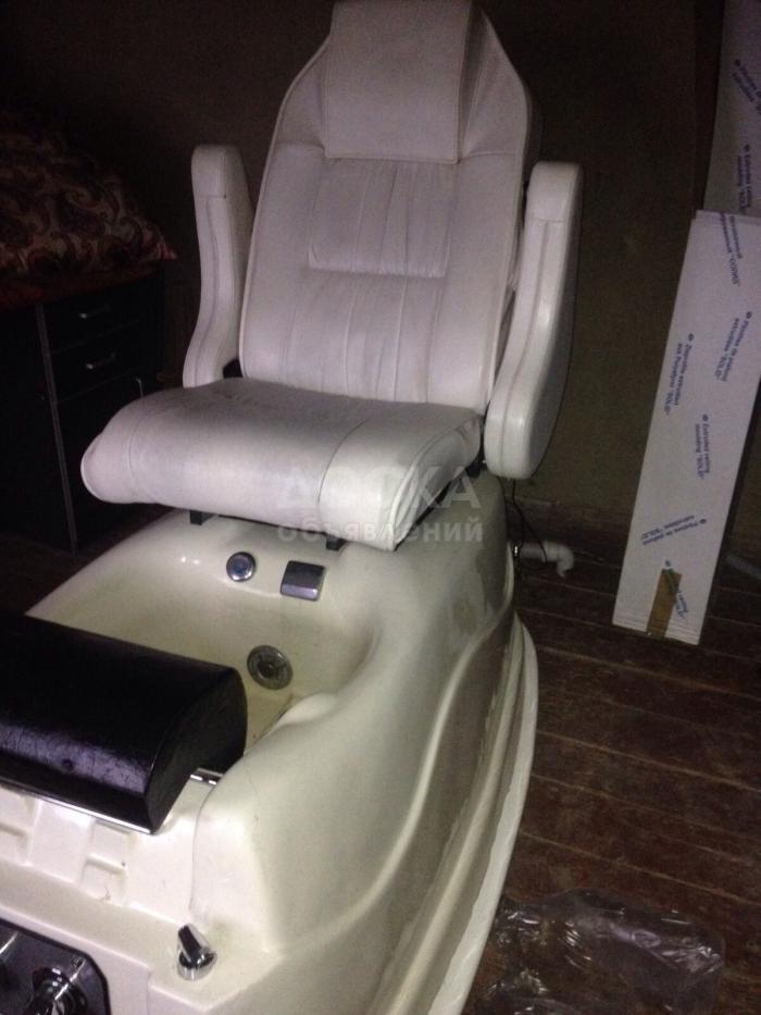 Продаю кресло для педикюра с джакузи
