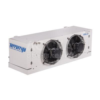 Продаю холодильныые шкафы,запчасти,моторы для кондиционеров.