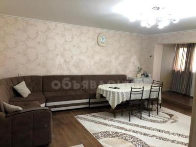 Продаю 4-комнатную квартиру, 90кв. м., этаж - 6/6, Южные ворота.