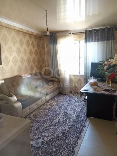Продаю 1-комнатную квартиру, 36кв. м., этаж - 1/3, кызыл-аскер.