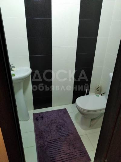 Продаю 3 комнатную элитную квартиру в 12 мкрн.