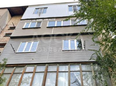 Продаю 2-комнатную квартиру, 44кв. м., этаж - 3/5, Московская/Турусбекова.