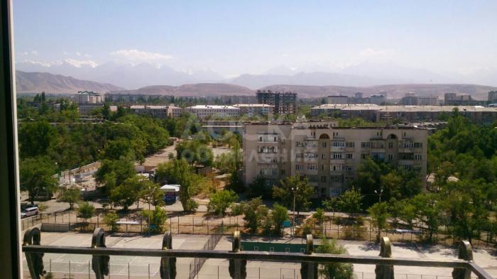 Продаю 4кв, 150 кв.м, б/п, 4 мкр, 155 т $