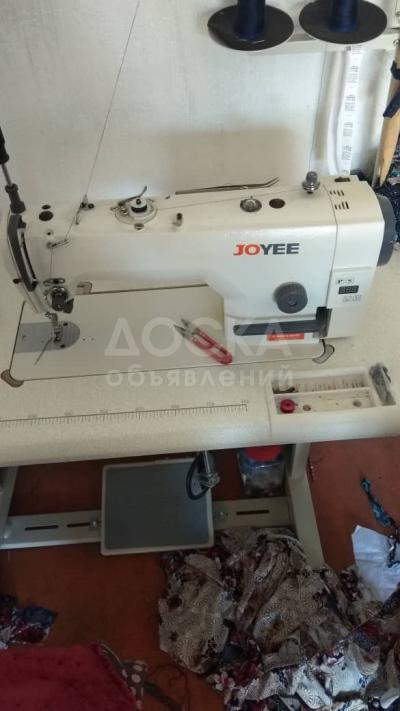 Продаю 2 швейные машинки Б/У и Пятинитку