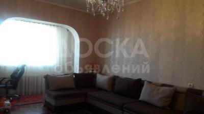 Продаю 3-комнатную квартиру, 62кв. м., этаж - 9/9, городок Строителей.