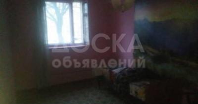 Продаю 2-комнатную квартиру, 52кв. м., этаж - 1/4, в районе 4-городской больницы.