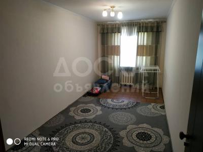 Продаю 3-комнатную квартиру, 58кв. м., этаж - 4/4, 5 м-н Бета Сторес.