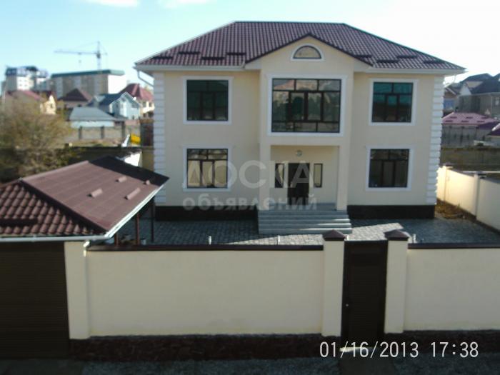 Продаю дом, 7-ком., 272кв. м., этаж-2, 6-сот., стена кирпич, Чапаева/Ахунбаева,