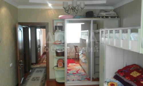 Продаю квартиру 3-ком., 100кв. м., этаж - 8/8, Восток-5,