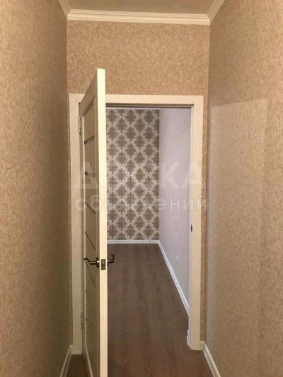 Продаю 1-комнатную квартиру, 44кв. м., этаж - 3/9, Кок-Жар.