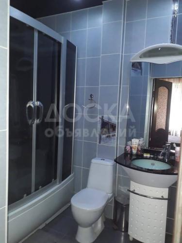 Продаю 3-комнатную квартиру, 90кв. м., этаж - 1/9,  ул. Суюмбаева/ Никитина.