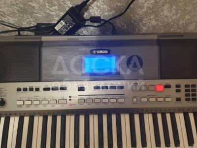 Синтезатор Yamaha E433