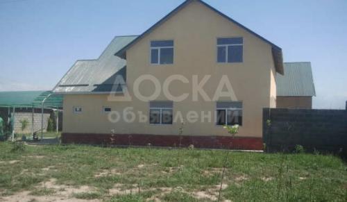 Продаю дом 1-ком., 1кв. м., этаж-2, 1-сот., стена кирпич, АЛТЫН-ОРДО ПО ГОРЬК.ИЛИ.