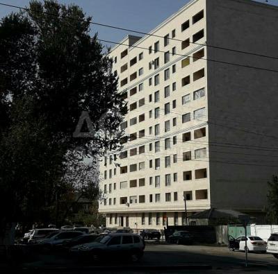 Продаю 1-комнатную квартиру, 43кв. м., этаж - 10/10, Советская/Скрябина..