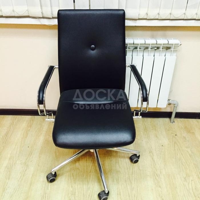 Офисные кресла