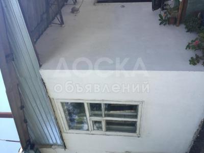 Продаю дом 3 комнаты,и пол дома 3комнаты-ком. 54кв. м., этаж-1, 13,5-сот., стена другое, с.Мыкан.