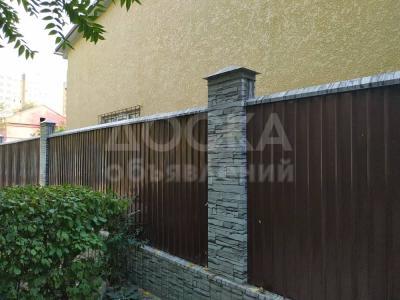 Продаю дом 4-ком. 41кв. м., этаж-1, 2-сот., стена кирпич, боконбаева-тыныстанова.