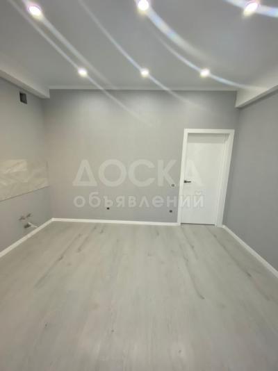 Продаю 1-комнатную квартиру, 58кв. м., этаж - 7/10, Исанова/Боконбаева с ремонтом 45,000$.