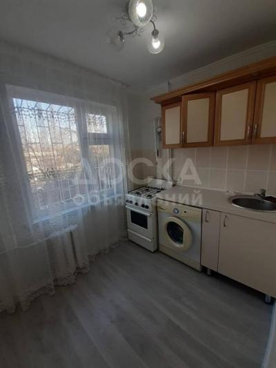 Продаю 1-комнатную квартиру, 34кв. м., этаж - 3/4, Парк Ата-Турк.