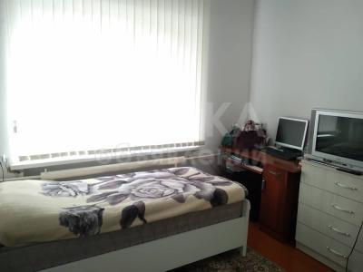 Продаю 2-комнатную квартиру, 32кв. м., этаж - 2/4, Горького Ч.Атинское .