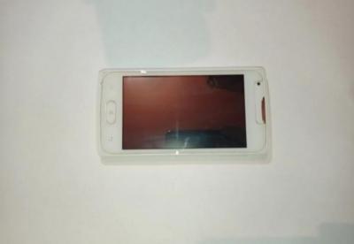 телефон Lenovo A1000