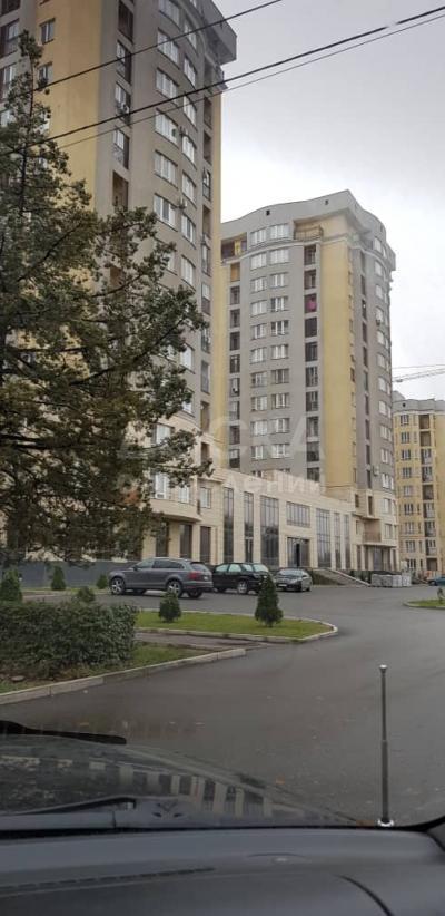 Продаю 3-комнатную квартиру, 87кв. м., этаж - 4/10, Пр Мира 93/2.