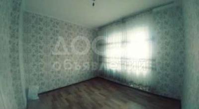 Продаю 2-комнатную квартиру, 60кв. м., этаж - 3/5, Бишкек.