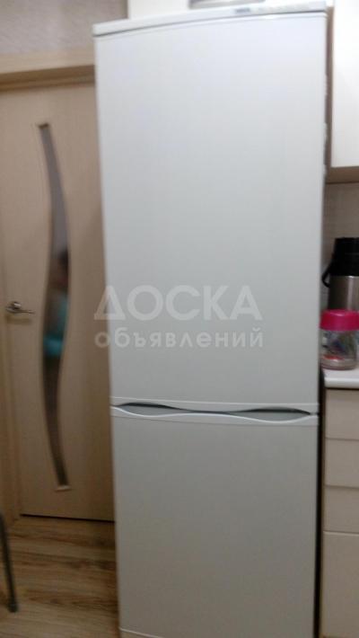 Продаю холодильник Атлант 5010-16