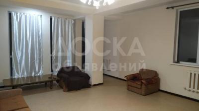 Продаю 2-комнатную квартиру, 78.2кв. м., этаж - 8/10, Чуйкова 134/коенкозова.