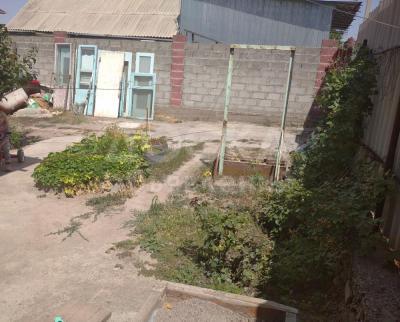 Продаю участок под строительство, 3.8 соток Юдахина 39а.